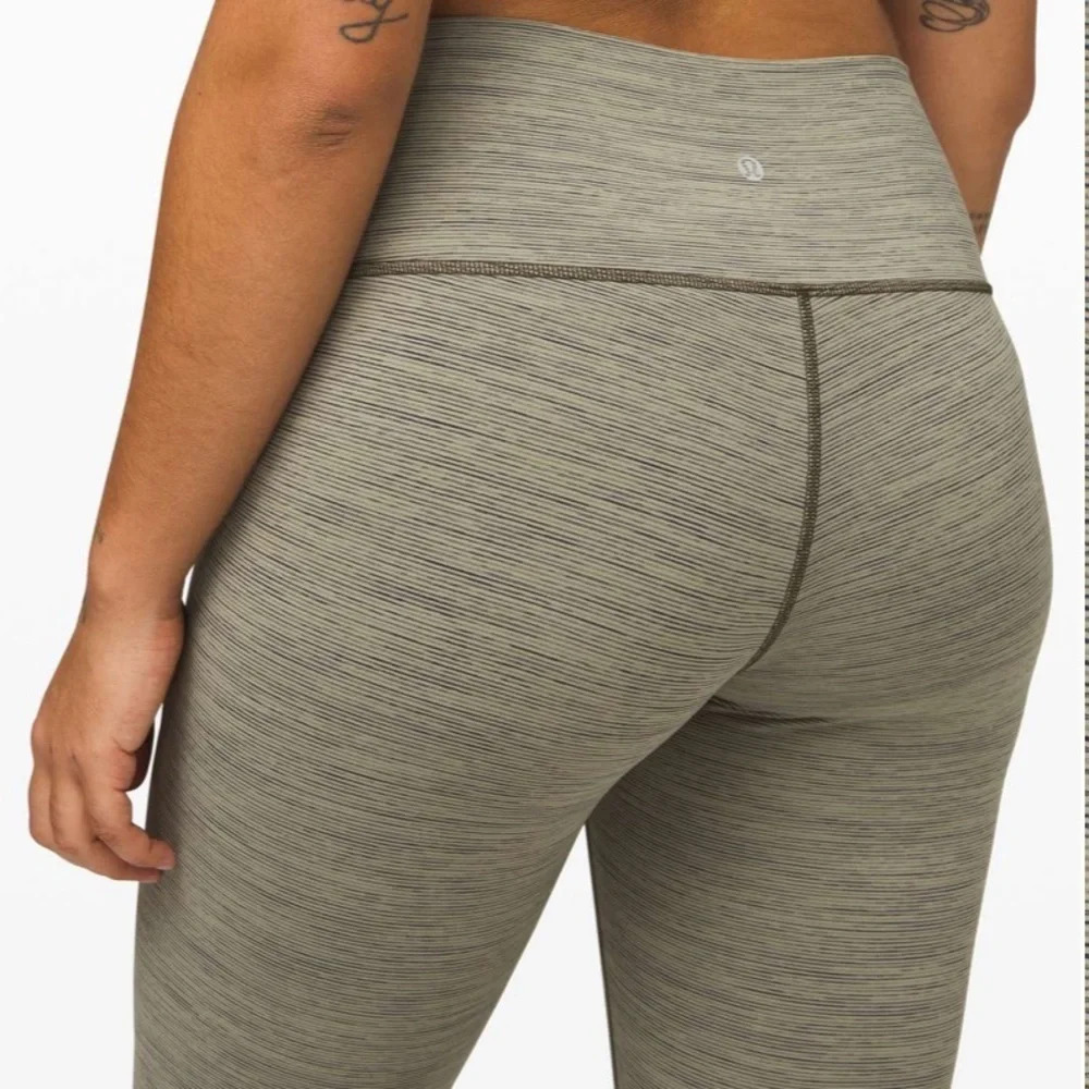 Lululemon Wunder Under High-Rise Tight 25" *Full-On Luon Sage Dark Olive Size 6 - Picture 4 of 13